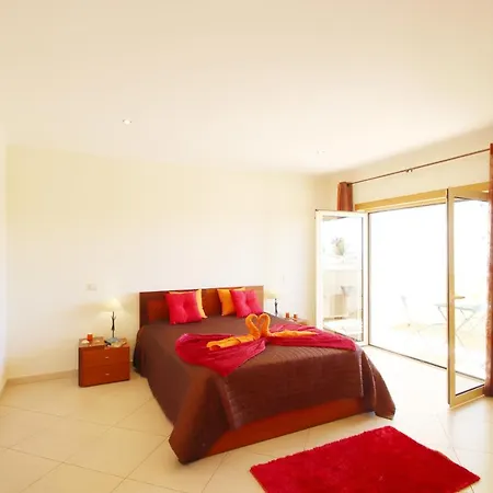 Pauline By Algarve Vacation Villa