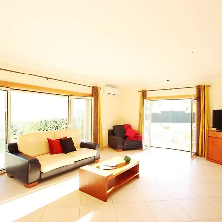 Pauline By Algarve Vacation Villa