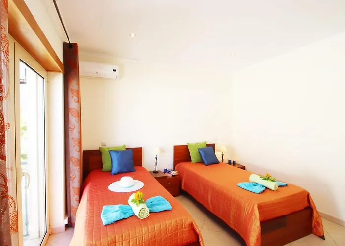 Pauline By Algarve Vacation Villa Albufeira