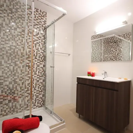 Pauline By Algarve Vacation *